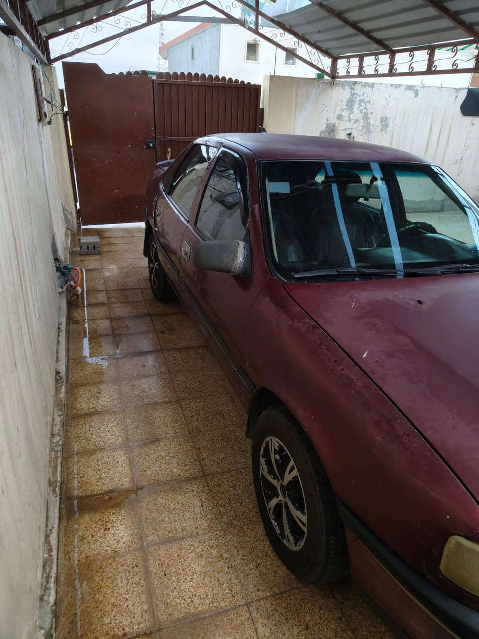 (مكلف بنشر) للبيع اوبل فكترا 92 حجم 20 كير عادي كير محرك شرط بدون صبغ رقم الماني سنوية عضم طخم امامي خلفي نظيف كهربائيات كلو شغال السعر 36 وبيها مجال للاستفسار اكثر اتصل على الرقم (***********)
