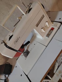 مكينة كومبال • نضيفة • خياط حلو