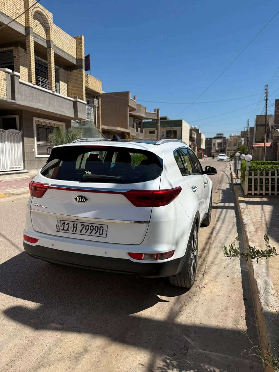 سلام عليكم
سبورتج موديل ٢٠١٨خليجي كفاله
فول موصفات ١ع١جنطه كهرباء 
رقم بغداد بسمي ماشيه ١٠٠ حقيقي
سياره كلش نظيفه مكاني بغداد
سعر ١٨٢ بيهه مجال يرهم مراوس
هاتف***********
