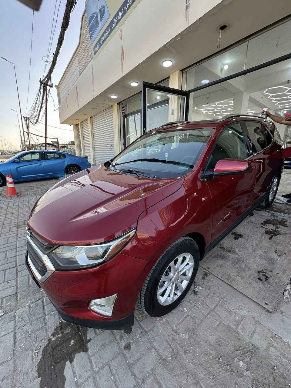 ايكونيكس 2020 
محرك 1500 تيربو
رقم بغداد دولي باسمي
بنوراما 
بصمة تشغيل عن بعد 
وبصمه ابواب 
رادارات خلفي وامامي وجانبي 
توقف ذاتي وتحديد مسار 
كشن السايق كهرباء 
تدفئة بالكشنات الامامية 
قطعتين تبريد 
تحكمات ستيرن 
شاشة وكامرة خلفية 
شاشة اعطال 
جنطة كهرباء 
ماشية 85 الف كيلو متر 
حادث ((دعامية وبنيد بي شي قليل ع كد شبر تكحيل )) السيارة بدون صبغ مكفولة من صبغ


**إذا كنت صاحب هذا الإعلان وتريد حذفه لأي سبب، رجاءا أرسل رسالة إلى الدعم الفني**