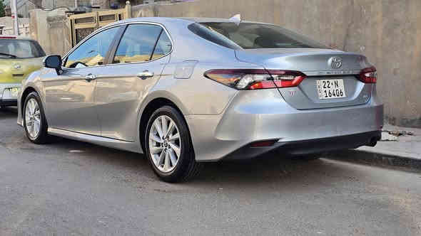 كامري ٢٠٢٣ 
السلام عليكم 
تويوتا كامري ٢٠٢٣ le 
حادث ربع الدعامية موضح بالصور بدون ايرباك 
ماشية ١٨ الف 
داخل رصاصي 
شاشة كبيرة 
كامرا 
رادار تحديد مسار 
رادار امامي توقف ذاتي 
انظمة قيادة normal . Eco sport 
السيارة بدون اي نقص 
مرقم اربيل سنوية وهزة جدد بأسمي 
السعر ٢٢٣ ورقة 
للاستفسار 
***********
