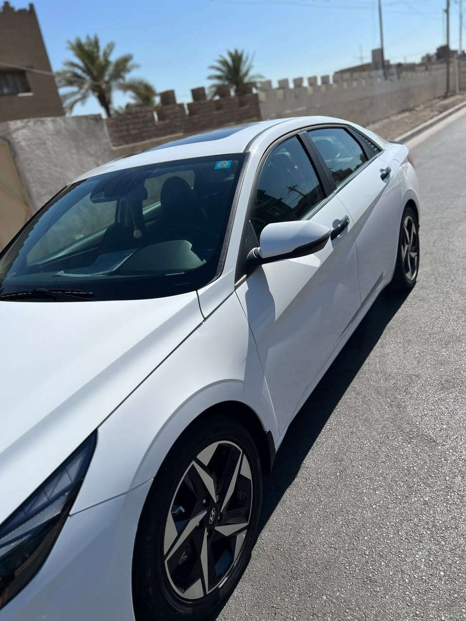 هونداي النترا ٢٠٢٢ ( هايبرد لـيمـتد )
فول مواصفات لمتد فول 1/1 للاخير
بدون كل نقص السياره
رقم بغداد بسمي
حادثها جاملغ وصلح نفسه وربع البنيد مصلح نفسة من دون فتح ما مفتوح قطعة بيها ليبل واحد أمريكية 
ايرباك استيرن ودشبول 
ماشية بأمريكا 80وحالية 93
 
مواصفات كامله 1/1 لمتد فول للاخير
فتحه سلايد
بصمه تشغيل + تشغيل عن بعد + بصمه ابواب
شاشه متصله
كيجات دجتل
اناره داخليه بالدشبول متغير
لدات امامي خلفي
زنون بلادي 3 عدسات
داخل جلد تدفئه وتبريد
رادارت امامي وخلفي وجانبي
حساس خلفي
كرسي كهرباء كامل
تحديد مسار
اوتو هولد
هاند بريك بصمه
3 انظمه قياده
شاحنه لاسلكي
كامره 360
سستم صوت ماركه bose
اشاير مري
دخول ذكي وترحيب
وجنطه ذكيه تفتح عند الاقتراب
وبعد بيها مواصفات
***********
