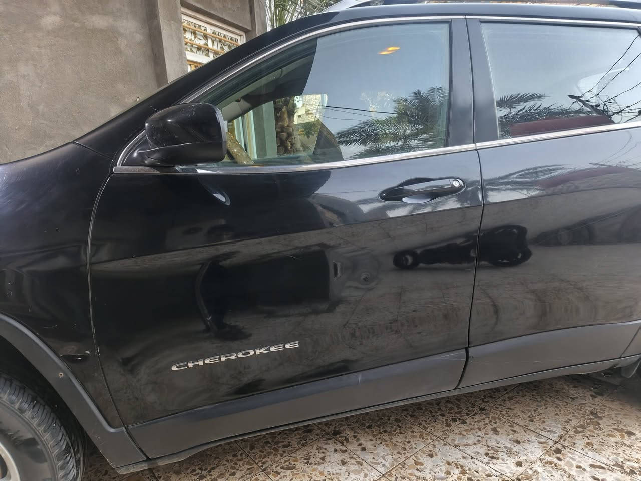 السلام عليكم جيب بزون ١٧
السعر 112 وبيها مجال 

حادث خفيف فقط جاملغ امامي بدون دواخل السونار مرفق مع المنشور سياره بسمي تحويل ثاني يوم سنويه الغاية ٢٩ رقم جديد 

تبريد قطعتين تحكم ستيرن كراسي كهربائيه شاشه حجم كبير 

مكاني العماره 

الاستفسار اتصال او واساب موجود ***********
