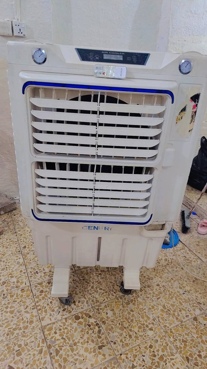 كوافيره لمس ريمونت جديده والحلفات جديده ثلاث سرعات السعر 125 العنوان بغداد شارع حيفا الرقم***********
