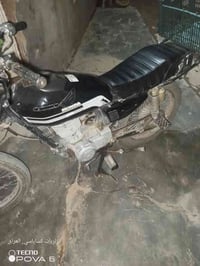 دراجه رياضي • 4 گير • بدون أوراق