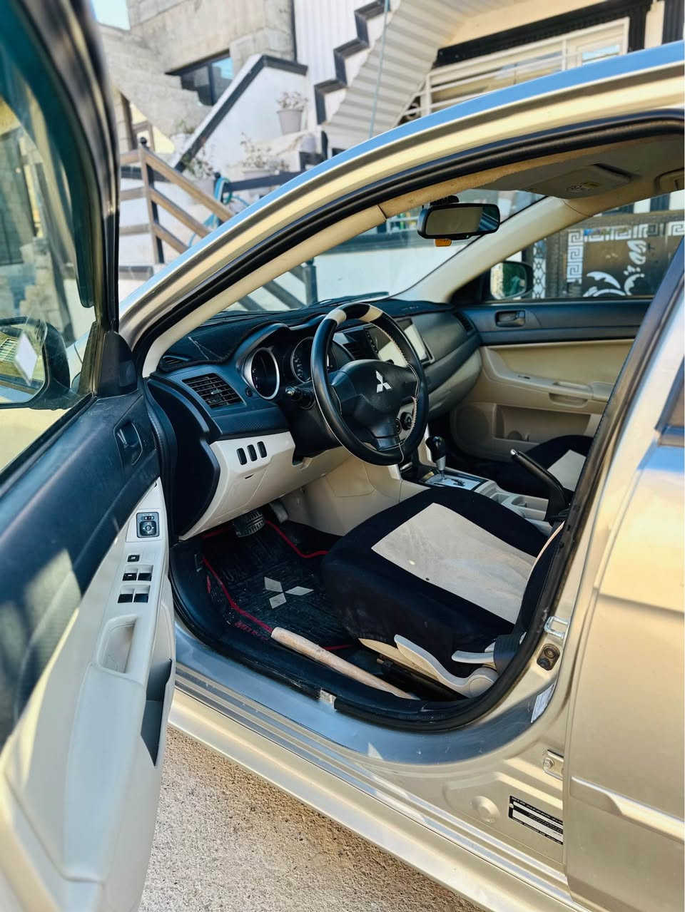 بەناوی خوای گەورە ***********
لانسەری قرش 2016 خلیجی مەکینە 20
ناوزەرد 
ئاوێنە ئیشارەت 
حاسەی دواوە شاشە کامێرە 
هەر چوار تایەکەی تازە بۆ گۆراوە لۆک 
پاتری بانس تازە گۆراوە 
سەنەوی تازەیە رەقەم تازەیە بەشەرتی تەحویل خرامە ماڵی دۆستە ڕوبەڕو لە ڕەسمەکان جوانترە 
2. پارچە بۆیاخە بەبێ ئەوەی نوکە دەرزی ناوی گرتبێ گۆڕینەوە ئەکەین لەسەر دڵ گرتن 

سعری 99 کەمێ مەجال  ژ.م ***********

لە سلێمانیم السليمانية, العراق
