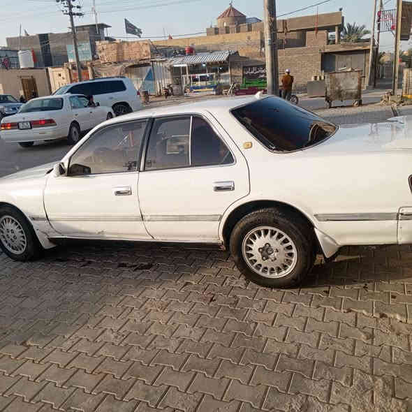 كرسته كصيف مكفوله من الكص فقط نقل مكينه جديده كير توه شاده تخم تاير جديد كهربائيات شغاله تبريد ثلج مشروع وطني أ  وكاله خاصه بأسمي السعر 30وبيها مجال العنوان بصره المدينه‏‪***********‬‏
