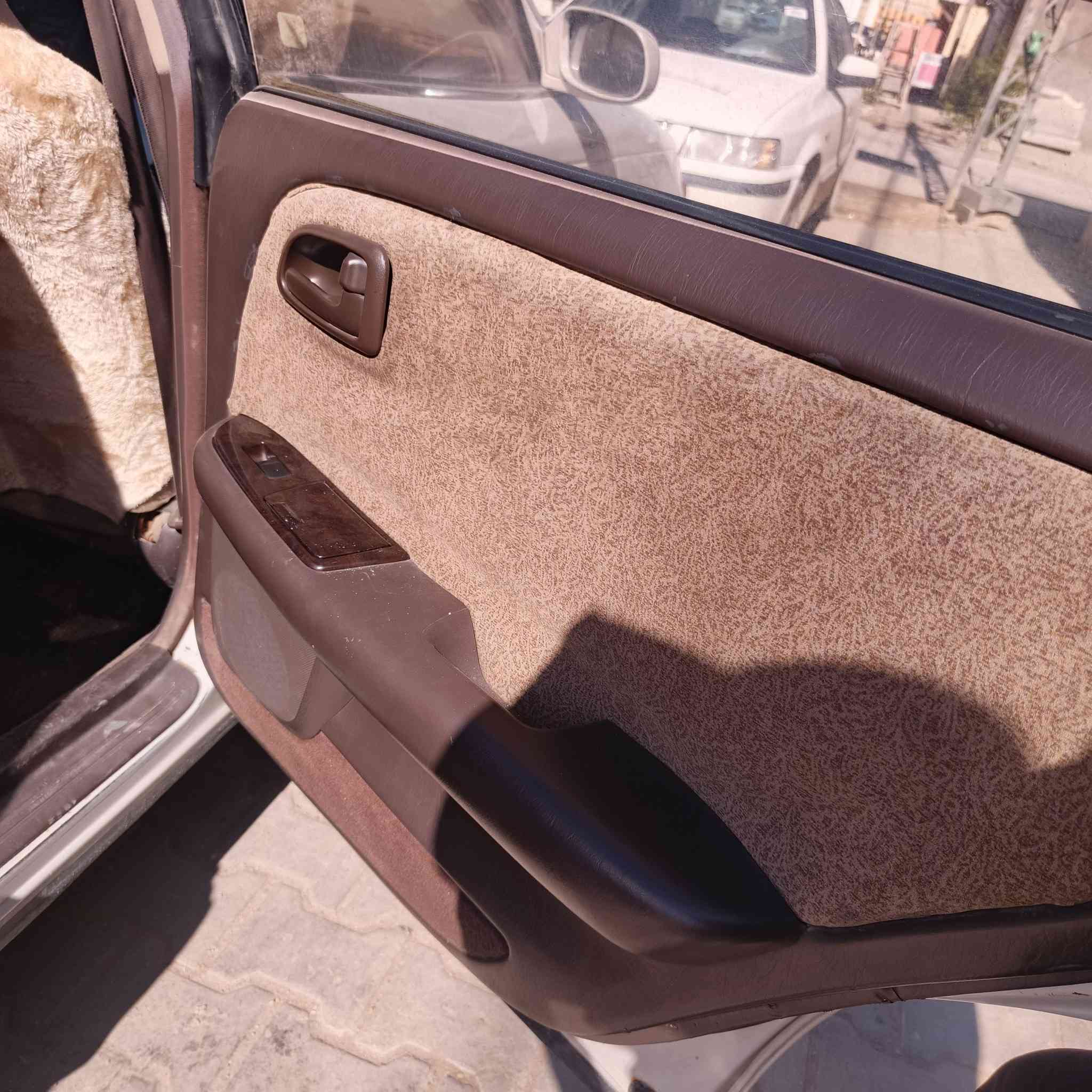 السلام عليكم مارك نفخ موديل 92رقم بابل دولي بسمي السياره مكفوله عده التكمه صوب السايق بيهاا تصليح مكينه اوكير حداديه تبريد تخم تاير ضفيره جديده مكانهاا نجف الشراي يتصل اويدلل ***********
