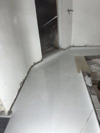 خلفيات سراميك وبورسلين ومرمر شغل درجه أولى استفسار 07735921942