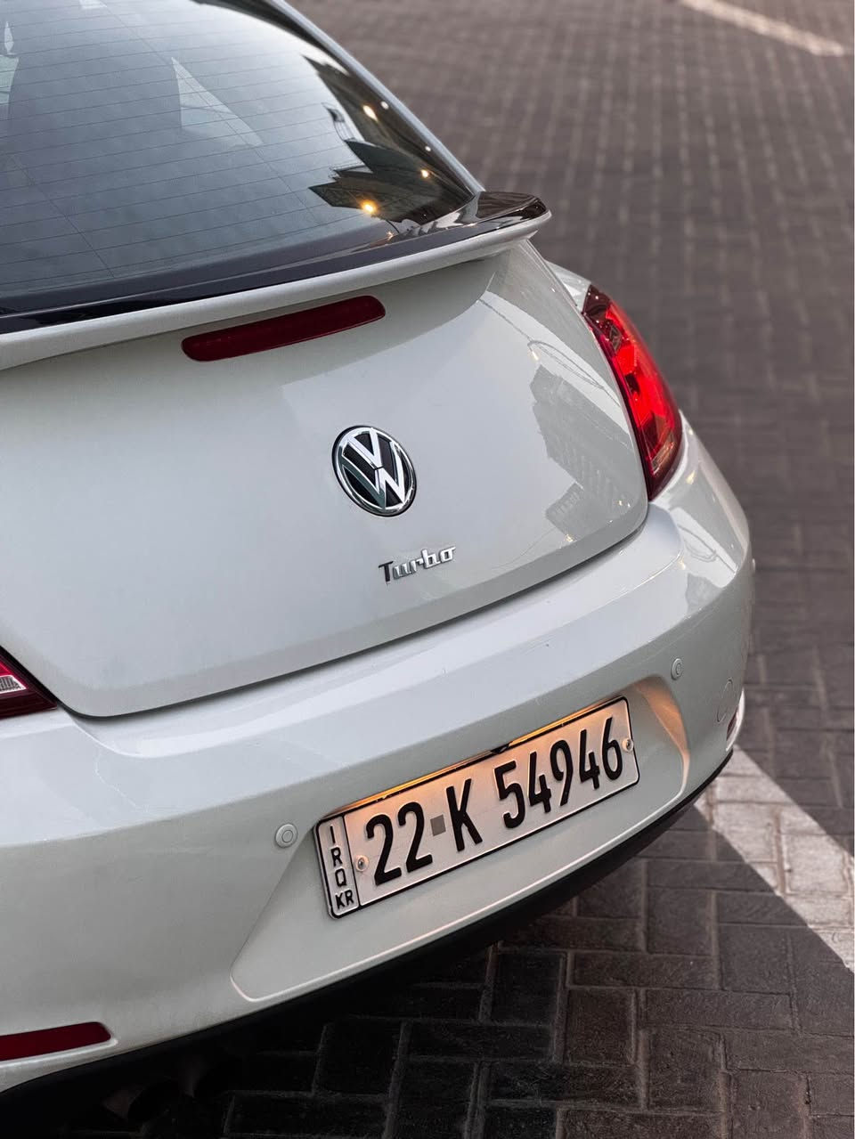 Vw beetle 2018 SE 
سەیارەکی جوان و تازە
تەنهە ٢ پارچەی سبوخە 
پێ شو پشتی کەپسە 
بێ ناو بێ ئیرباگە 
مەکینە گێری بەشەرت مەکینە کرایتەوە 
تەنها 70 هەزار مایل رۆیشتووە 
نرخی 97 وەقە قفل بێ محامەلە 
شوێن هەولێر 
واتساب *********** أربيل, العراق
