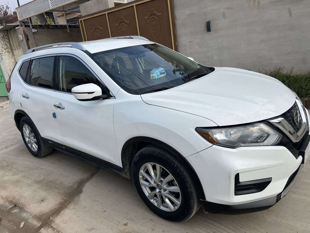 نيسان روج 

موديل 2018 
رقم نينوى 

محرك ٤ حجم 2500
 
ماشي ٦٦ 

الضرر بابين يبين بدون دواخل بل صور  

المواصفات  /تشغيل عن بوعد / بصمه /صندوق كهربلا / كشن سائق كهربلاء/ الاتنين كشن تدفيه / حساسات و رادار خلفي و امامي 

نظام ايكو .سبورت .مانع انزلاق 

تخم تاير جديد 

السعر 167 بي مجال 

اتصال 📞 على صاحب رقم. ***********
 
عنوان  (موصل الرشديه )
