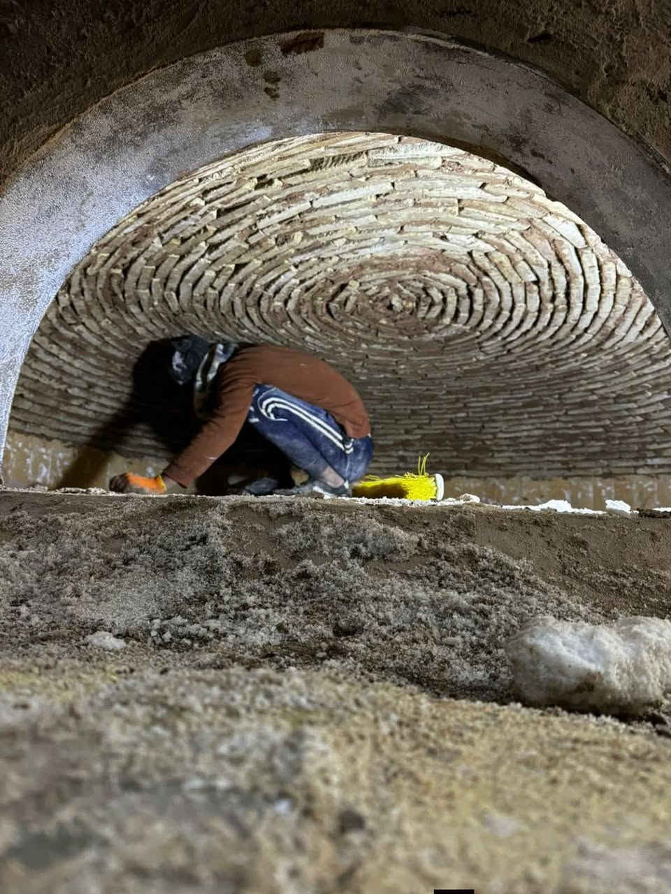 للأستفسار الاتصال عل الرقم ويوجد واتساب ***********
بسم الله الرحمن الرحيم 

يالله يارزاق

أبو شهم النجفي

 لبناء جميع انواع وأحجام الصمون الحجري 
وافران البيتزا
وتنانير الخبز وتنانير المندي. 
لجميع محافظات عراقنا الحبيب. مهنتنا ابن عن جد

اولآ. ضمان العمل لا يقل عن 20 سنه. 
ثانيآ. العركجين مالتنه طين وفرشي.  
ثالثآ. طابوك الدبان تركي اصلي يتحمل درجه حراره 1200 إلى 1400 
رابعآ. قله في اصراف الوقود. 
خامسآ. كادر عمل متميز ومتخصص في بناء الأفران.
سادسآ. الباب والسجه والقوس من النوع الثقيل.

*********** يوجد واتساب
