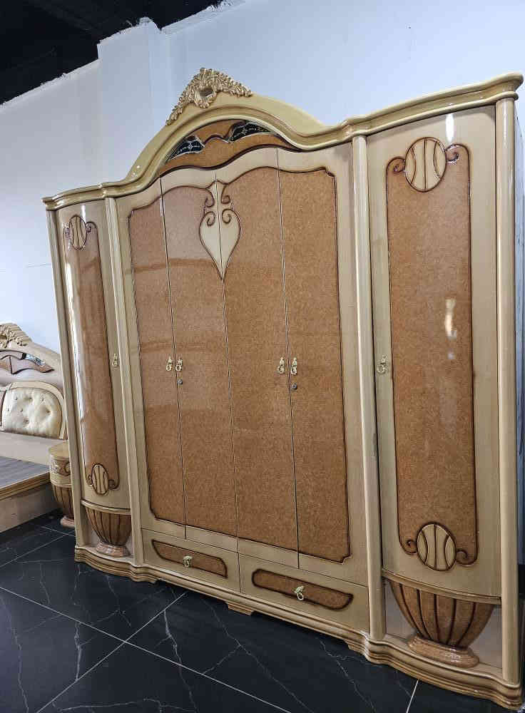 غرفه نوم للبيع نظيف كلش كامل سعر 375 الف شراي يخابر رقم مكان كركوك ***********
