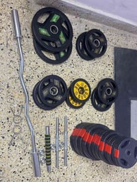 اقراص اولمبية مال بار وزن 10 زوج وزن 5 عدد 4 سعر الكيلو الفين دينار وا...