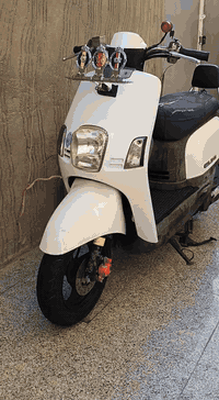 سلام عليكم
بوليسي كابريته للبيع 
نضافه 08%100
ختم واحد ويه المكينه 
صارله شهر من طاله من الرمبه 
السعر خاص متواجد على الفيس 
رقمي ***********
