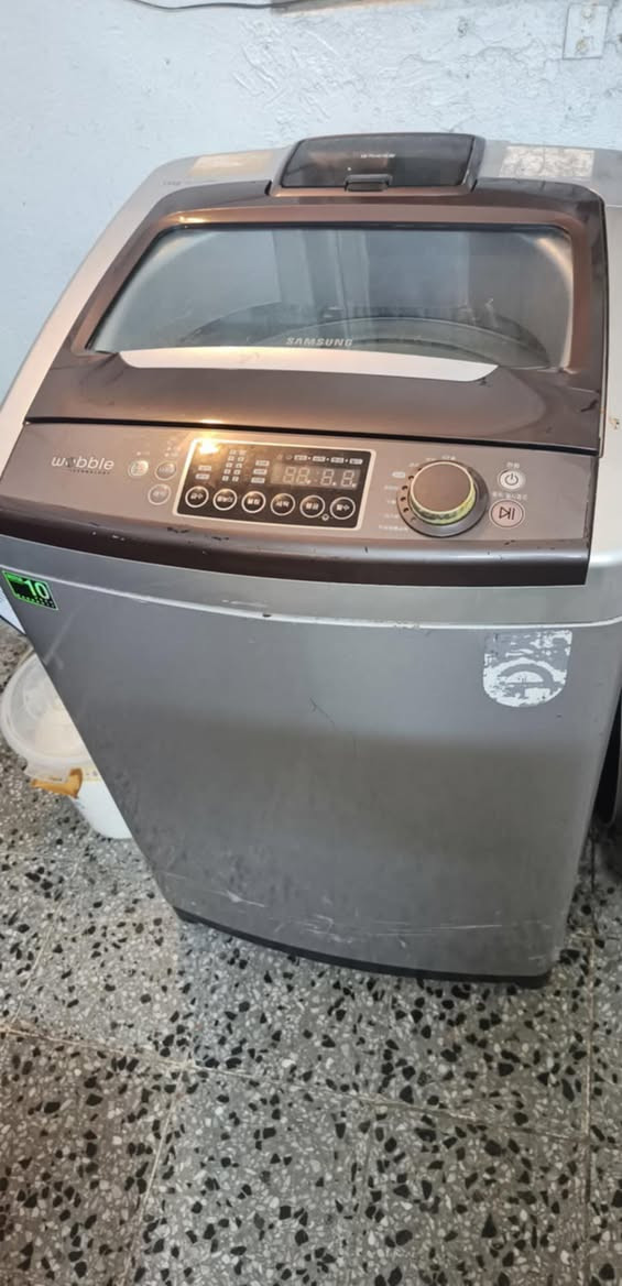 بغداد حي الجهاد
غساله اوتوماتيك مابيها اي ضرر كوري باله اوربي 300قفل قفل وغرفه نوم8قطع مابيها ضرر بس يراد اليشدها يضبها 400قفل  مستعجلين ع بيع بسبب الشيله رجاءا الاسعار قفل لحد يدخل


**إذا كنت صاحب هذا الإعلان وتريد حذفه لأي سبب، رجاءا أرسل رسالة إلى الدعم الفني**