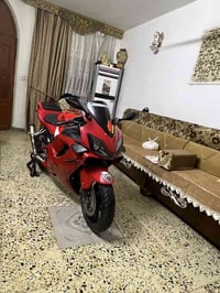 للبيع افوراي مديل ٢٠٠٣ مكانه بغداد ستفسار تصل لو وتساب 07765580166