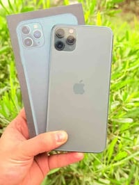 ⭕️⭕️عروضنا متخلص ⭕️⭕️ ايفون 11 ابروماكس ذاكره 256 بطاريه 90  لون مميز ...