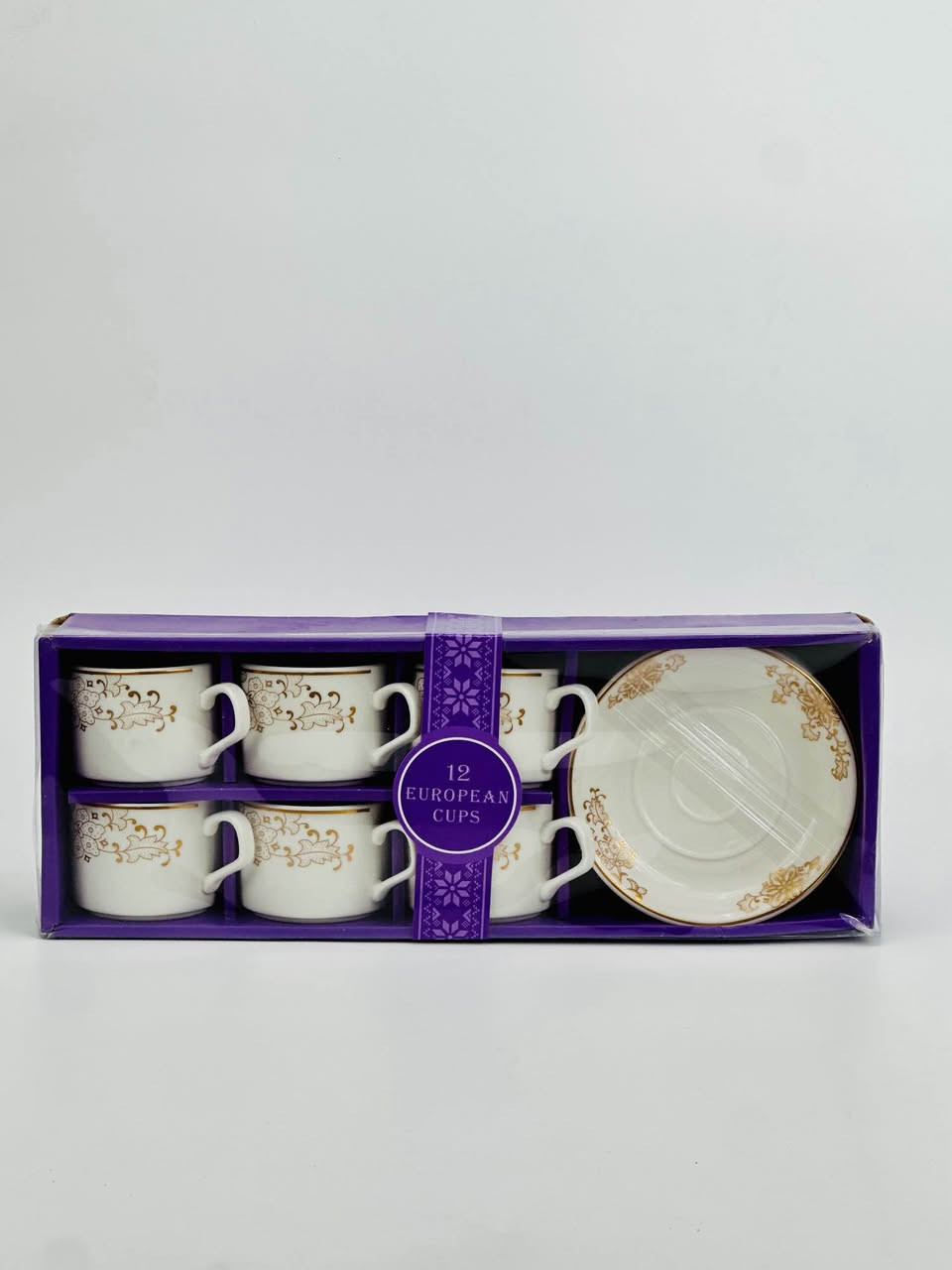 السيت مصنوع من سيراميك نخب أول بلون أبيض هادئ.
يتميز بنقشة الورد الكلاسيك باللون الذهبي،
ويه حافة ذهبية ناعمة فوك الكوب تنطي فخامة مو طبيعية للميز.
اليدة مالت الكوب مصممة حتى تكون مريحة باللزمة، والماعون اللي وياه يحمي الميز من الحرارة.
كلش مناسب لتقديم الچاي، القهوة، أو أي مشروب حار بالعزايم والمناسبات الخاصة.
السيراميك درجة أولى وهو أضمن مادة للصحة لأن ما يفرز أي مواد ضارة ويه المي الحار.
يحافظ على حرارة المشروب لفترة أطول ويخلي الطعم الأصلي للچاي أو القهوة مثل ما هو. حلة, بابل


**إذا كنت صاحب هذا الإعلان وتريد حذفه لأي سبب، رجاءا أرسل رسالة إلى الدعم الفني**