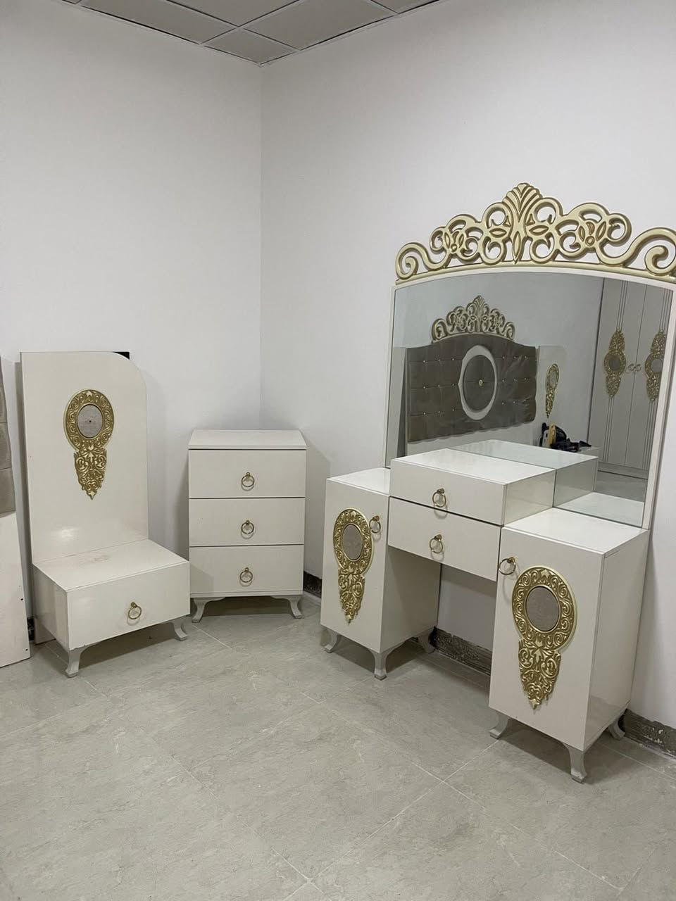 غرفة نوم مستعملة  9. قطع المكان كركوك


**إذا كنت صاحب هذا الإعلان وتريد حذفه لأي سبب، رجاءا أرسل رسالة إلى الدعم الفني**