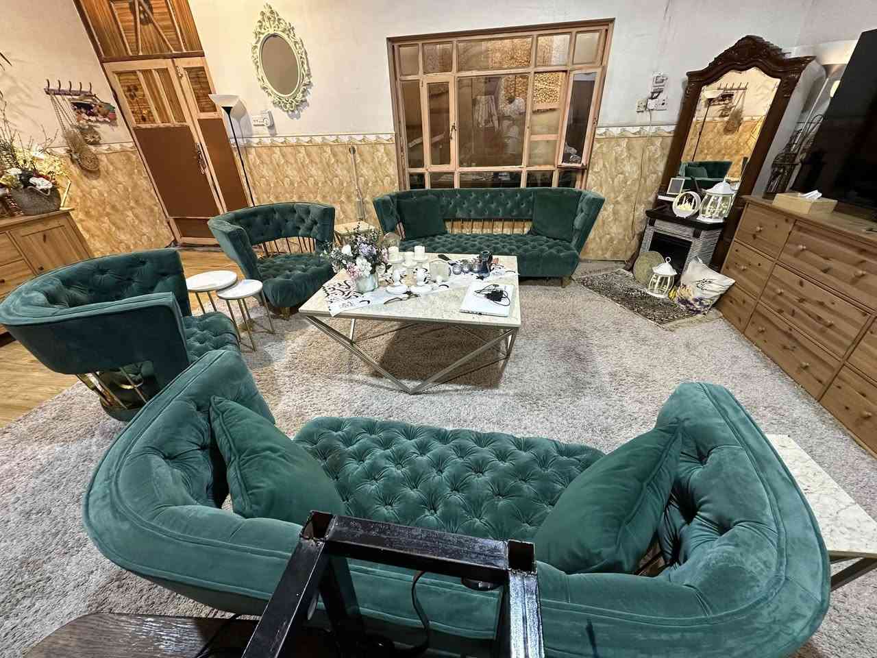 تخم كويتي ماركة تصال اكو وتساب ***********
