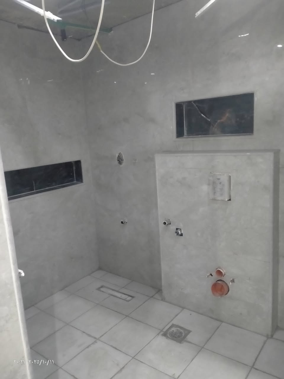 أنا خلفه سرميك وبرسلين مرمر بآيات شغل درجه اولى مصري موجود في بغداد فقط ***********
