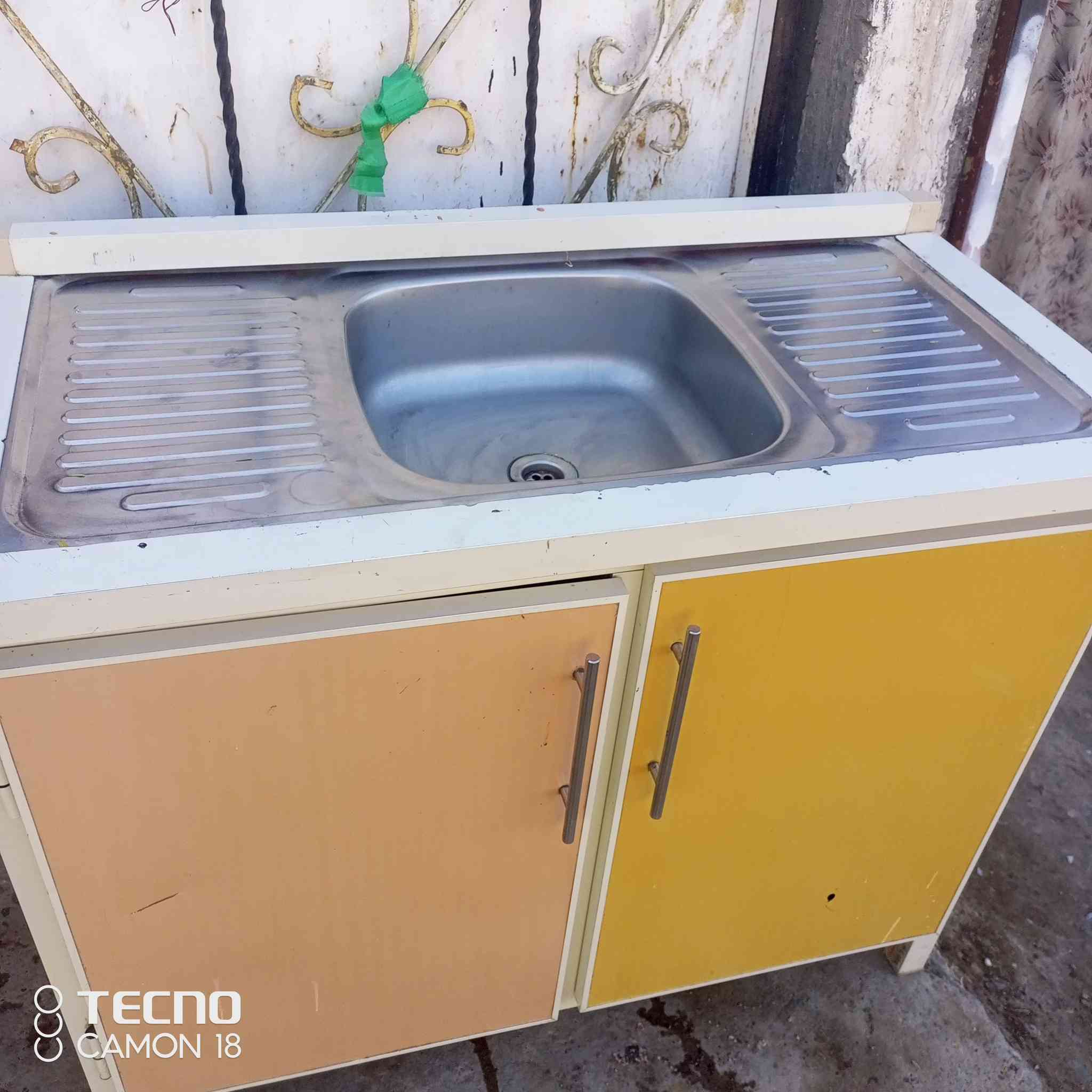 للبيع كاونتر و سنك وملحق نضيف جدا مكانه سبع


**إذا كنت صاحب هذا الإعلان وتريد حذفه لأي سبب، رجاءا أرسل رسالة إلى الدعم الفني**