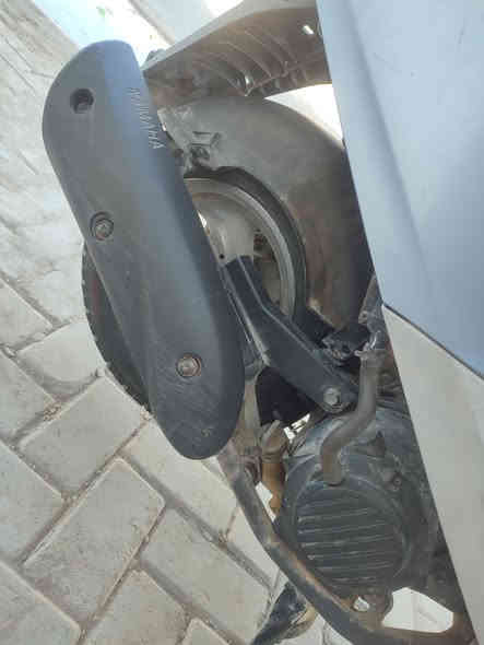 السلام عليكم 
دراجه للبيع فريز 
مكفوله كفاله عامه من مكينه ومن كهربائيات ومن كلشي 
العنوان بغداد المدينه الصدر حي طارق 
السعر 650وبيه مجال 
رقم الهاتف ***********
