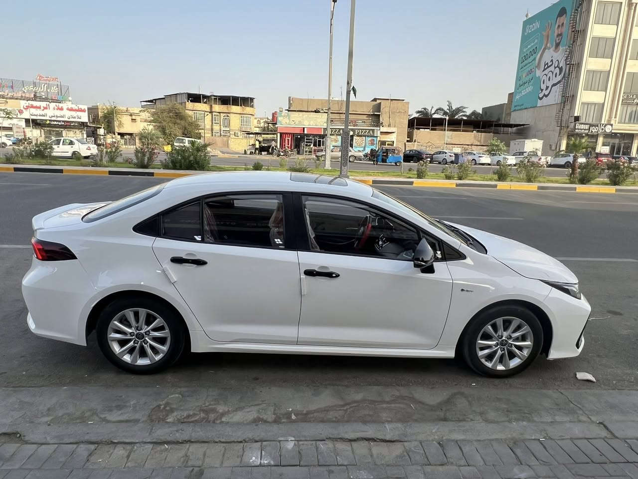 كورولا مديل 2024 تجميع صيني كفالة عامة جديدة كلش بأسمي تحويل ثاني يوم هايبرد  تبريد ثلج يخبل حدادية كير محرك كلة كفالة السعر 153 وبيها مجال قليل العنوان : البصرة _ الموفقية _ شارع الدنگ للاستفسار : ***********
