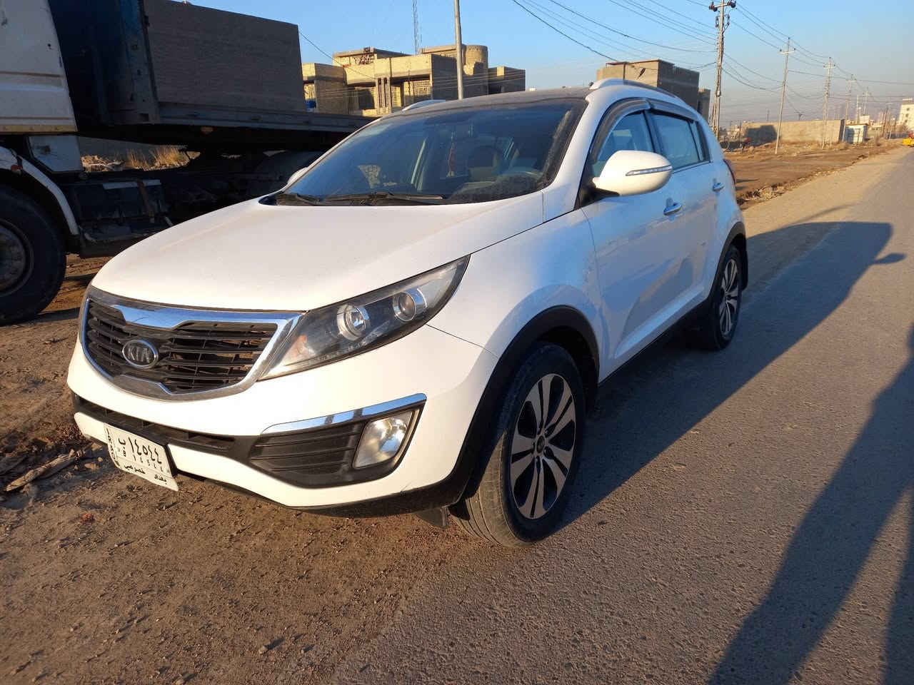 السلام عليكم لبيع كيا سبورتج خليجي مكفوله فول واحد علئ واحد مديل 2012 استفسار ***********
