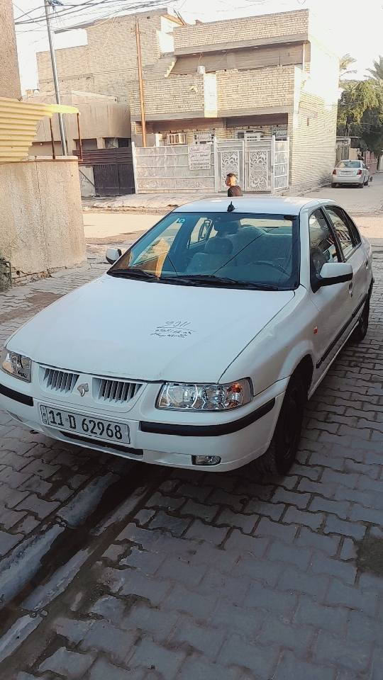 سيارة بيها نقوصات 
مشط ستيرن وتبريد بس غاز 
سعر 45 بيها مجال رقمي *********** بغداد, العراق
