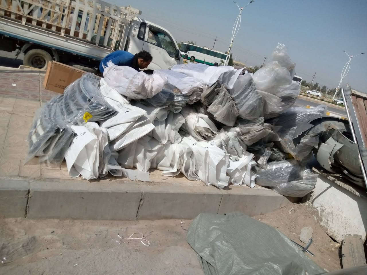 محل حسين الحاج نزار الناصريه.  المركز  فقط،استاركس


**إذا كنت صاحب هذا الإعلان وتريد حذفه لأي سبب، رجاءا أرسل رسالة إلى الدعم الفني**