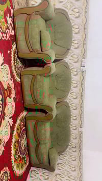 قنفات  للبيع السعر 350 وبيهن مجال اتصل او راسل وتدلل 07822992373