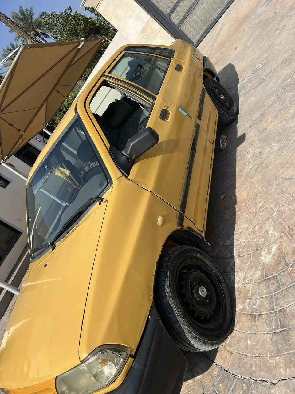 سايبا موديل 2012
عنوانها الحريه
بيها نواقص بسيطه 
*********** 
24 ورقه وبيها شي بسيط 
تحويل ثاني يوم ومصفره تاخذها
