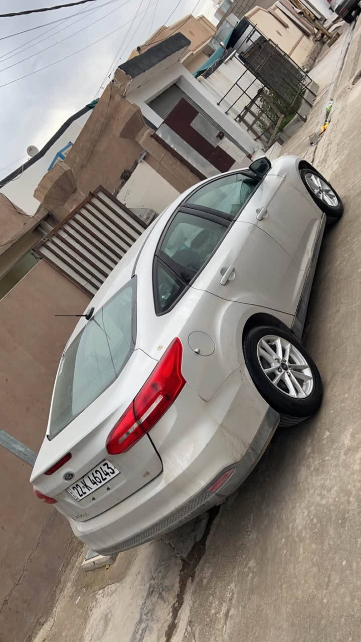 فورد فوكس ٢٠١٧ مواصفات SE ماشي ١٤٥ الف KM  رقم سنوية جديد ضرر ٣ قطعة امامي فقط صبخ بدون تبديل محرك مفتوح شرط ولا صرف لا بخار  سعر ٨٤ بي مجال  *********** كركوك, العراق
