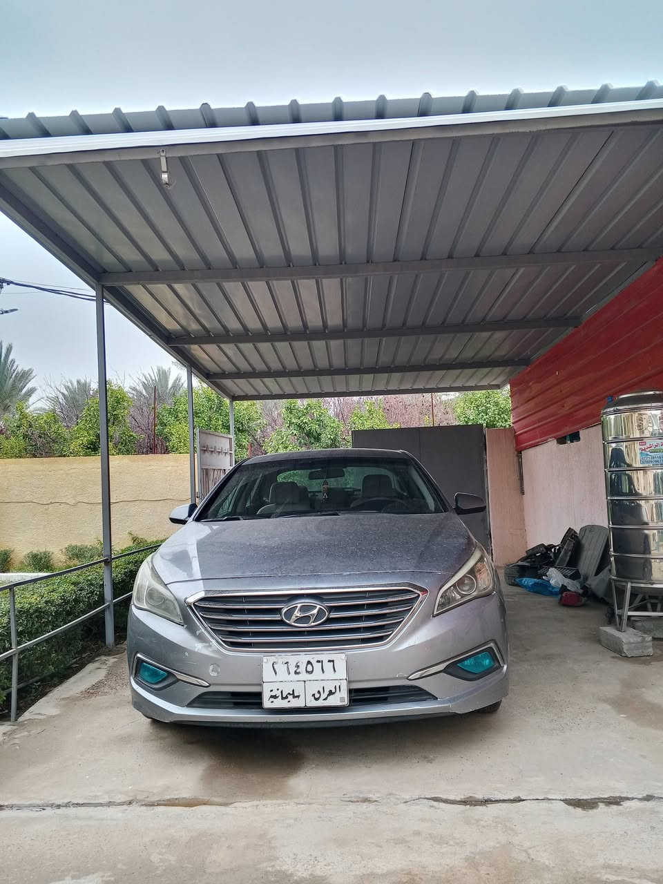 سلام عليكم للبيع سوناتا موديل 2017رقم سليمانيه بأسمي حادث جاملغ وبنيد مبدل نفس الون بدون دواخل شرط الفحص وبيه كلير بابين وجاملغ خلفي من أمريكا والسونار مرفق مع صور محرك كير تبريد تدفئة صدر تغم تاير كلة جديد وخير من الله مكان السيارة بغداد السعر 112وبيه مجال الرقم ***********
