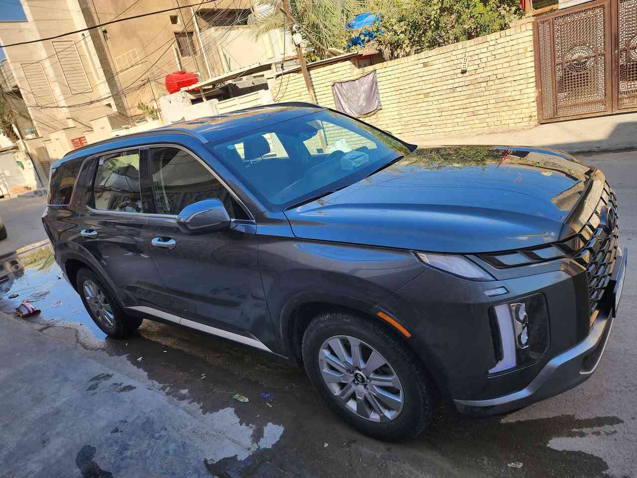 السلام عليكم  
مكلف بالنشر 
بلسايد موديل 24 مواصفاتها فول عدا الفتحة
مرقمه  بغداد حرة التحويل ثاني يوم 
العنوان بغداد _ الأمين الثانيه 
جاهزه للبيع + صور أمريكا + رقم شاصي موجود بالصور اخر شي
السعر 275 وبيها شي بسيط
للاستفسار ***********
