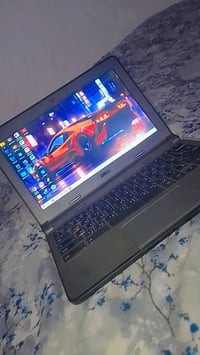 لابتوب • سعر مناسب