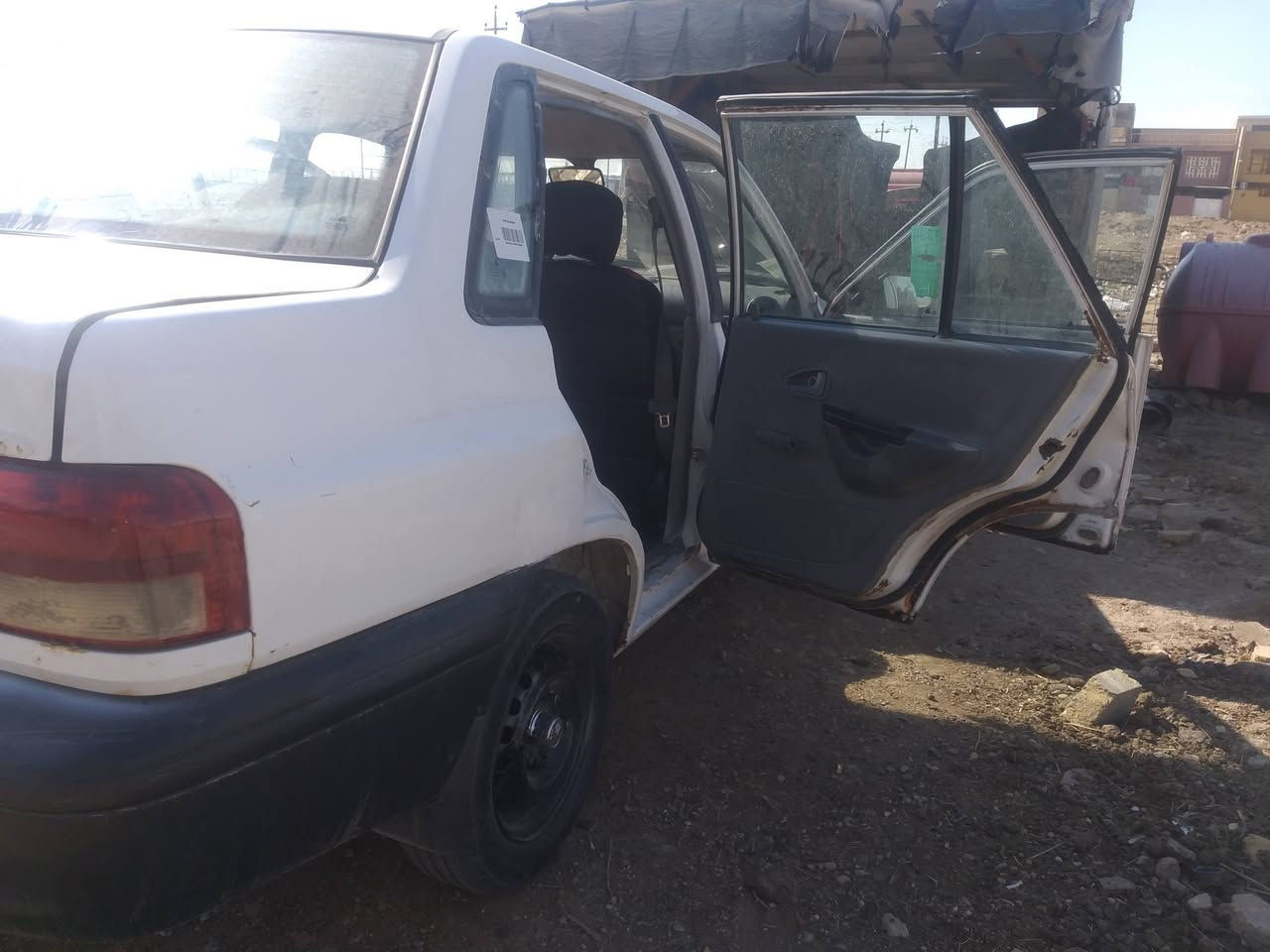 سايبه خصوصي موديل 14رقم بصره اللبيع السعر 28 وبيه مجال شراي يتصل ***********
