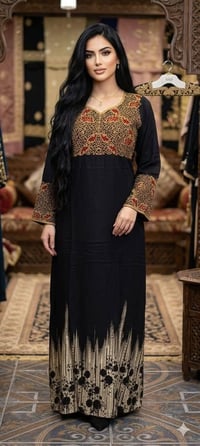 أسود • تنزيلات • قطعة