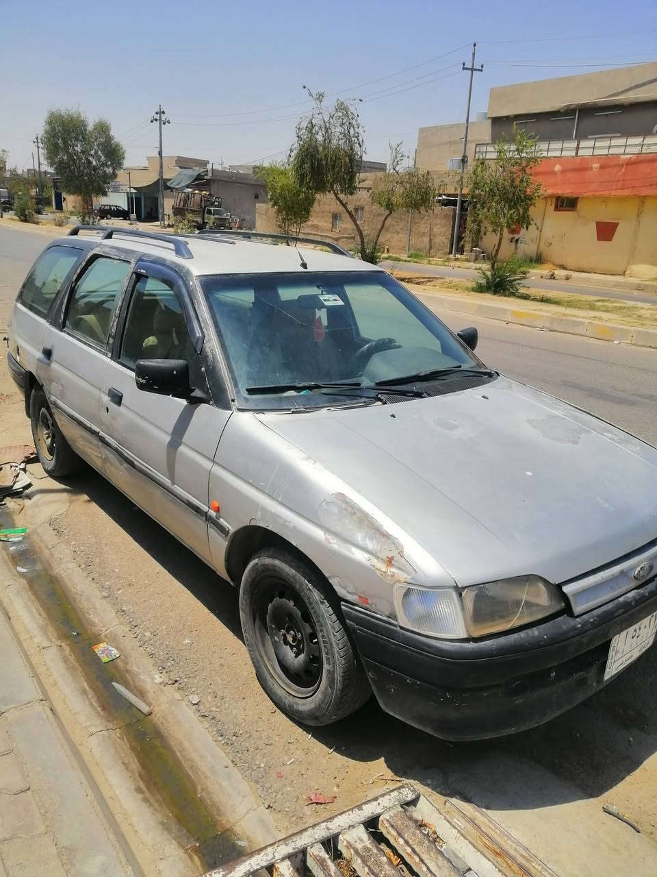 فورد اسكورت مشروع وطني كركوك لحد 26شهر 8 سعر 15بي مجال ***********
