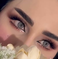 صالون تجميل • عدسات سنوية • شارع المصرف