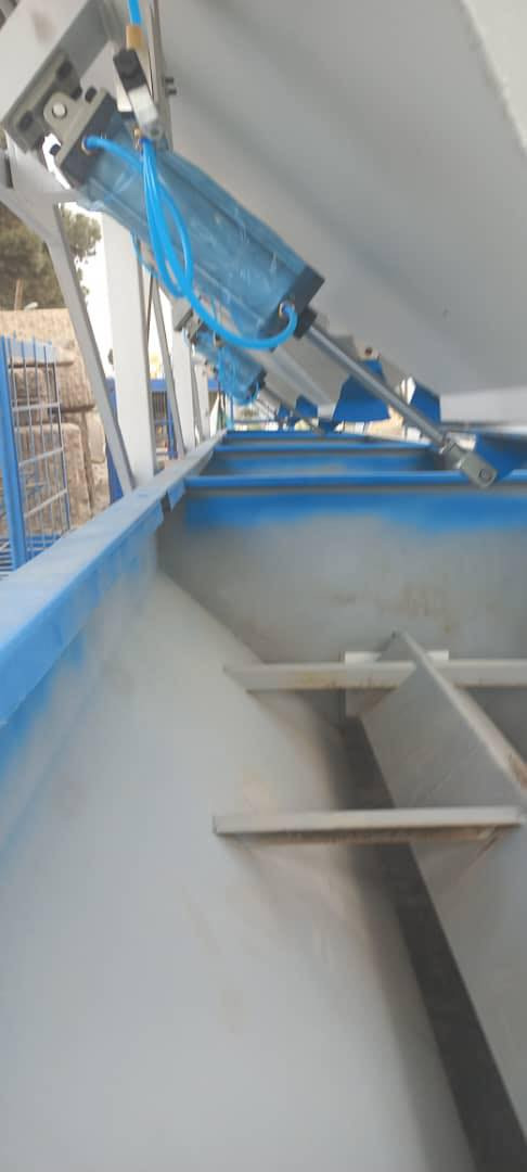 معمل جديد للبيع طاقه إنتاجيه ١٢٠كامل  رقم ***********
