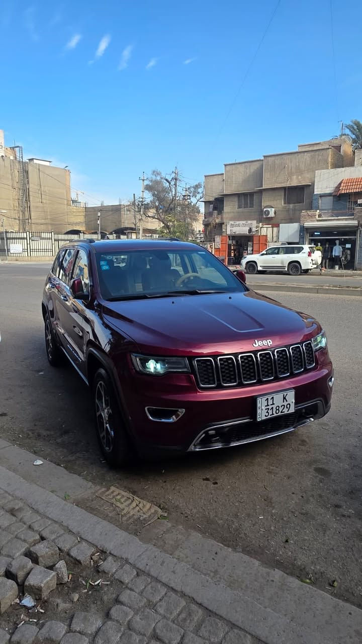 سلام عليكم للبيع جيب لمتد بلاس خليجي 2019 كفالة عامة
3 شاشات
فول مواصفات 1/1
مكينه  3600
ماشيه 90 كيلو
مكفوله كفاله عامه
تشغيل عن بعد
شاشه جبيره 
كامره دواره
جنطه كهربائي شفط
شفتات ستيرن 
تئدفه بلستيرن
حساسات امامي خلفي
دبل كزوز
سستم صوت 12 سماعه
دمامي خلفي بصندوق
قطعتين تبريد 
كشن خزن ميموري 
داخل جلد
تدفئه تبريد بكشنات
ستيرن تدفئه
لايت زنون بلادي
اطفاء محرك اوتو عند توقف
اوتو بارك مساعد
ردارات جانبيه
توقف ذاتي 
رقم بغداد انكليزي
سياره بسمي شخصيأ 
السعر 290 بيه مجال جدا بصيط 

مكاني بغداد البلديات الامن العامة 

***********
