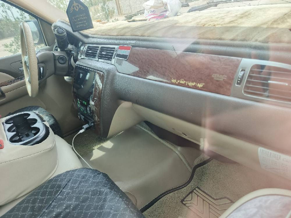 جمسي 2007 خليجي بدون حادث مصبوغه تغيير لون جاهزه للاستفسار 
*********** البصرة, العراق
