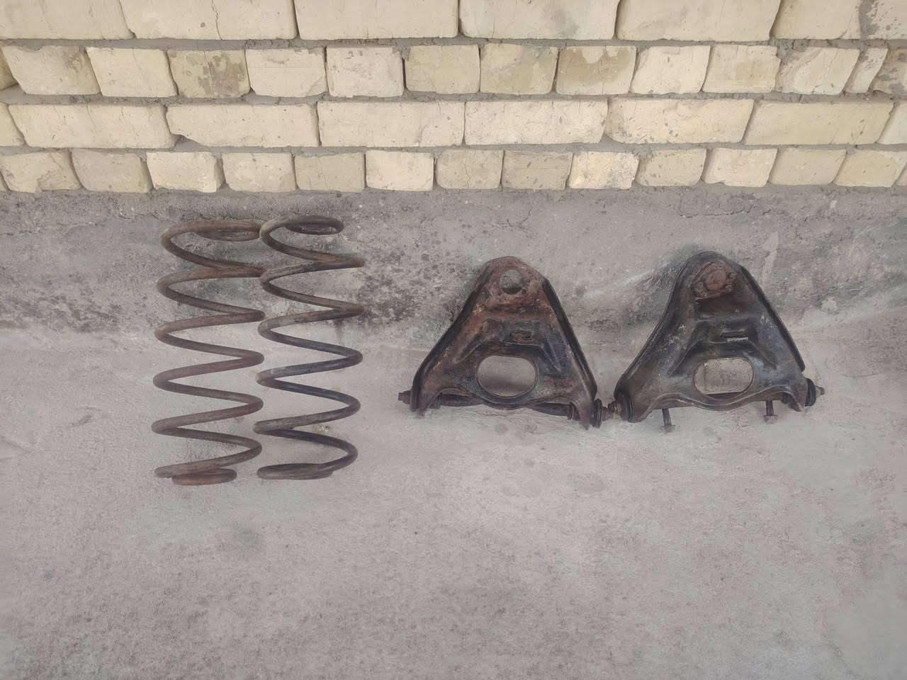 السلام عليكم  ادوات دولفين  توصيل لجميع المحافظات موجود  ***********
