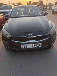 كيا فورتي 2021 – وارد أمريكا لون أسود ضربة: جاملغ يمـنه + بنيد صفحة يم...