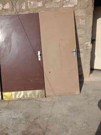 بوب خشب للبيع بدون چراچيب عدد6نضافه فول 07800175567