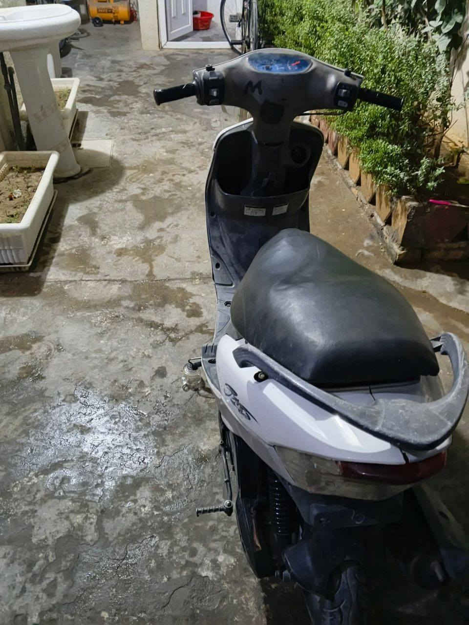 ماكس منغولي لبيع بوشه 49دراجه نضيفه شوفت عينكم عوزه بس باتري سعر 450وبيه مجال مكان كربلاء خاص مفتوح  ***********
