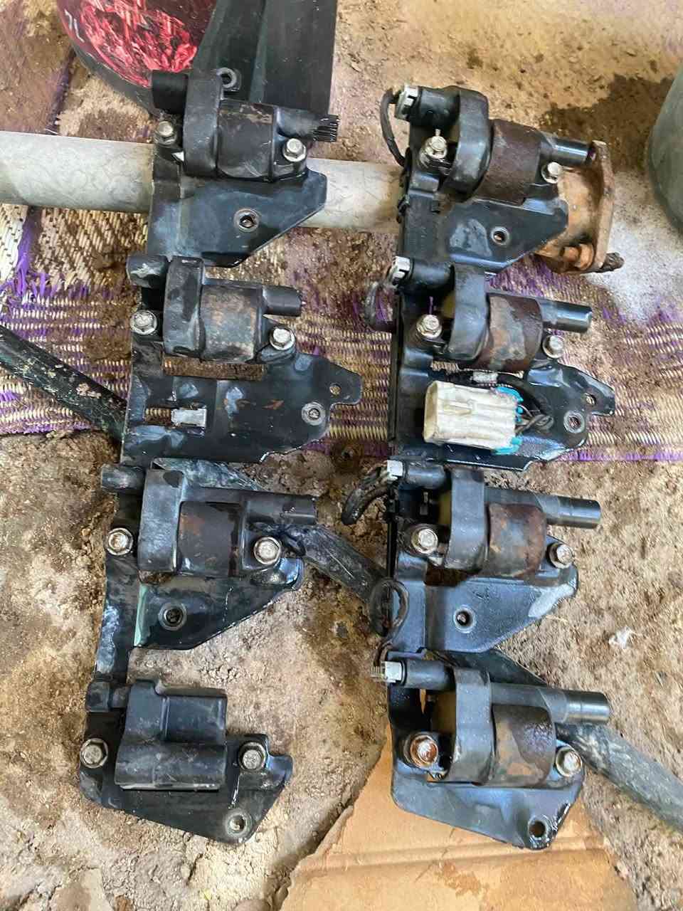 سلام عليكم غراض يوكن البيع  
زوج لايتات يوكن 
دعاميه اماميه 
الوياتً يوكن 
دعاميه خلفيه الفينيه 
مرايه جهت السايق 

الاستفسار ***********
